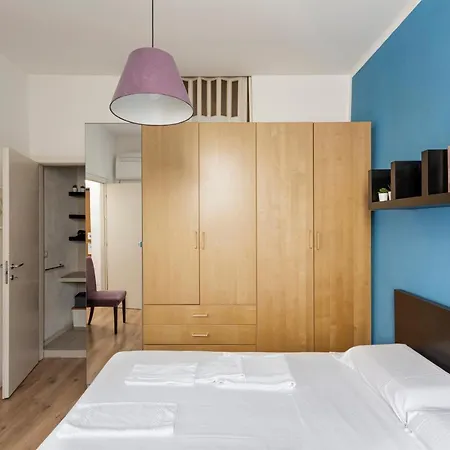 The Place, Your Place To Be - Via Tadino Appartement